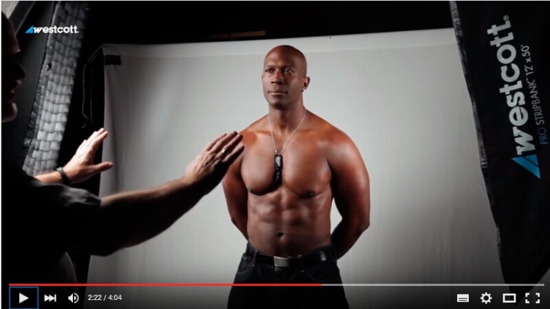 Видеоурок «Студийное освещение для составных снимков»