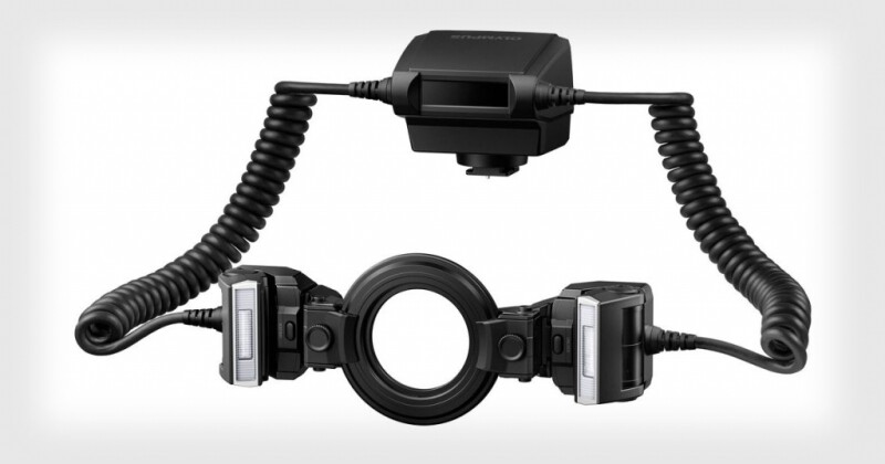 Olympus STF-8 – первая всепогодная вспышка в мире