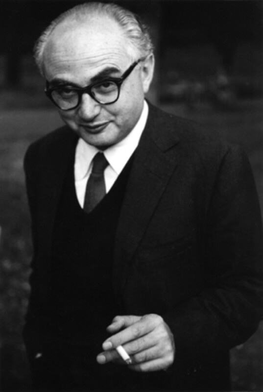 Девид Сеймур (©David Seymour) - один из лучших репортажных фотографов ХХ века, основатель агентства Magnum