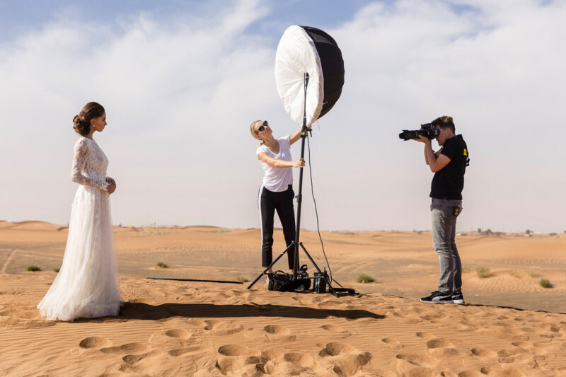 Аккумуляторный моноблок против накамерной вспышки