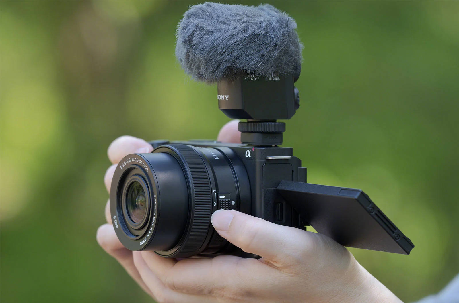 Анонс популярной блогерской камеры Sony ZV-E10 II Анонс популярной блогерской камеры Sony ZV-E10 II