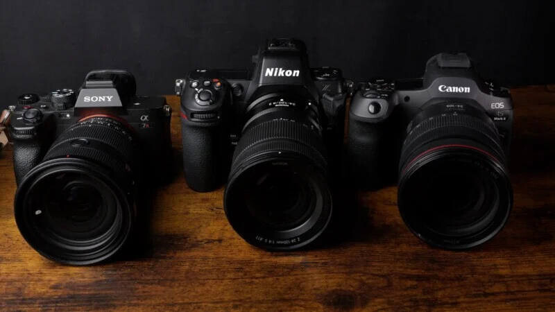 Sony a7R V, Nikon Z8, Canon R5 II: что выбрать?