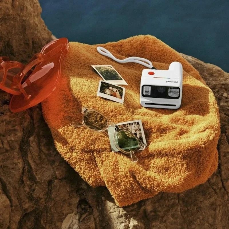 Polaroid Go Generation 3 — аналоговый кайф: селфи, вспышка, карманный формат