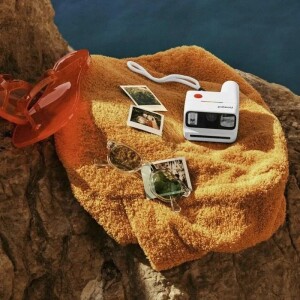 Polaroid Go Generation 3 — аналоговый кайф: селфи, вспышка, карманный формат