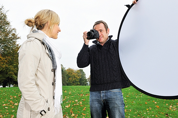 Как использовать отражатель для управления естественным светом