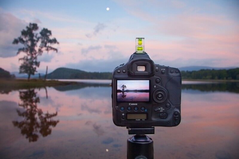 Хотите знать как увеличить эффект от своих ландшафтных фотографий? Попробуйте сфотографировать отражения в воде Хотите знать как увеличить эффект от своих ландшафтных фотографий? Попробуйте сфотографировать отражения в воде