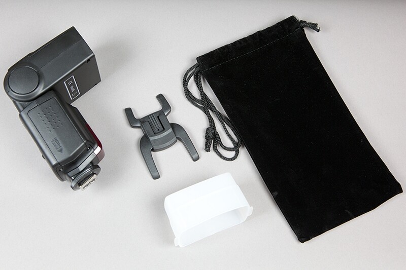 Накамерная универсальная вспышка Grifon TT520 – качественно просто