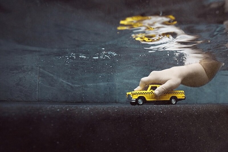 Подводные дети Аликс Мартинес