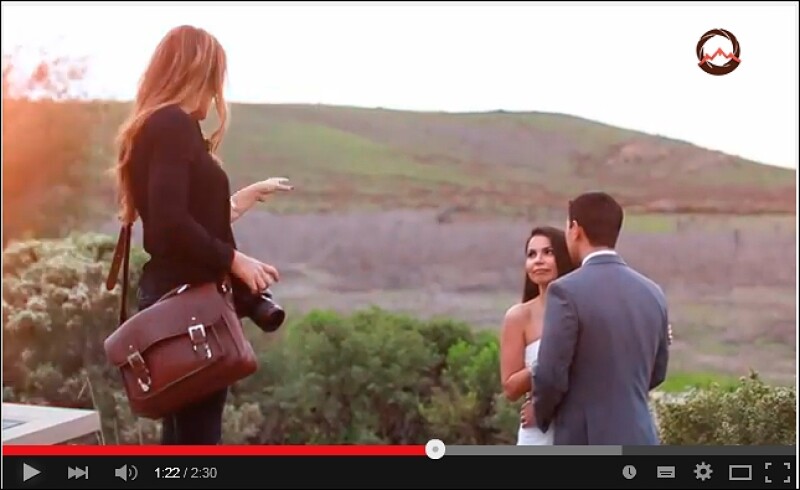 Видеоурок «Как фотографировать молодоженов. Советы свадебного фотографа Жасмин Стар»