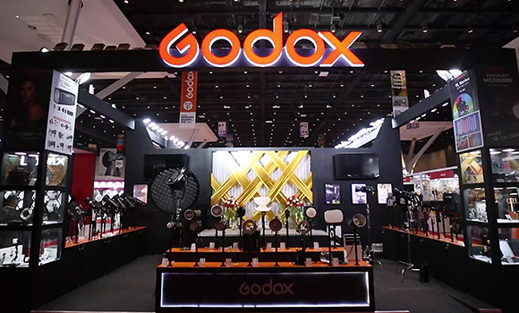 Стенд Godox на China P&E