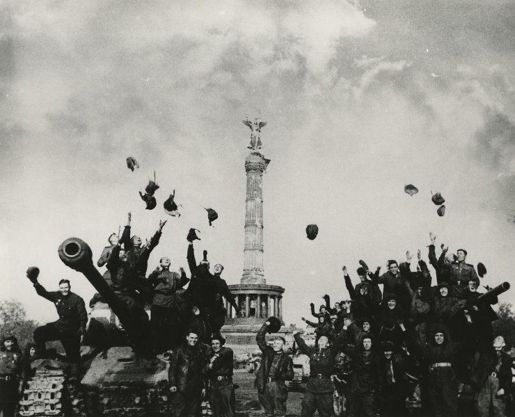 «Победа!» 9 мая 1945 Редькин Марк Степанович