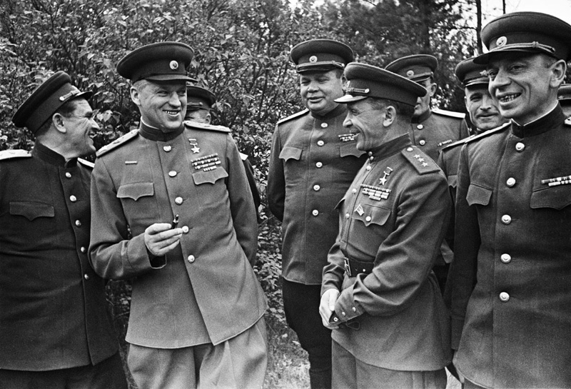 «Фото на память в веселую минутку» 1945 год Шайхет Аркадий Самойлович