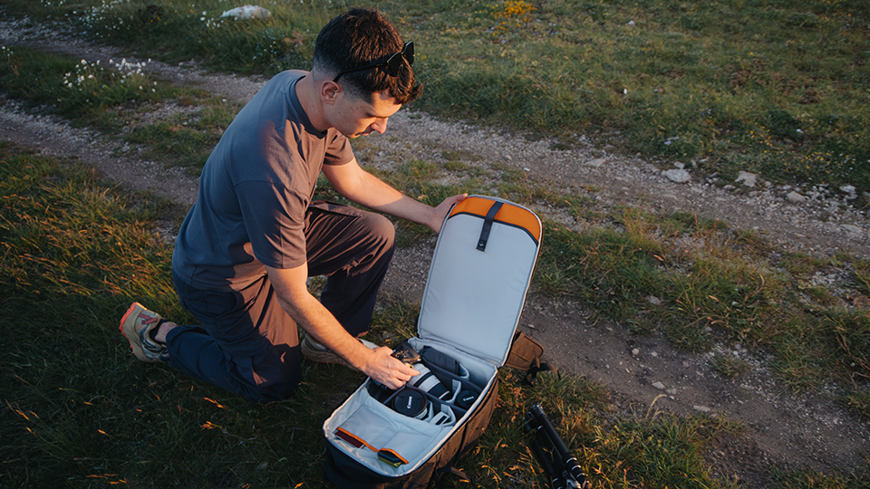 Серия Lowepro Fastpack четвёртого поколения (IV)