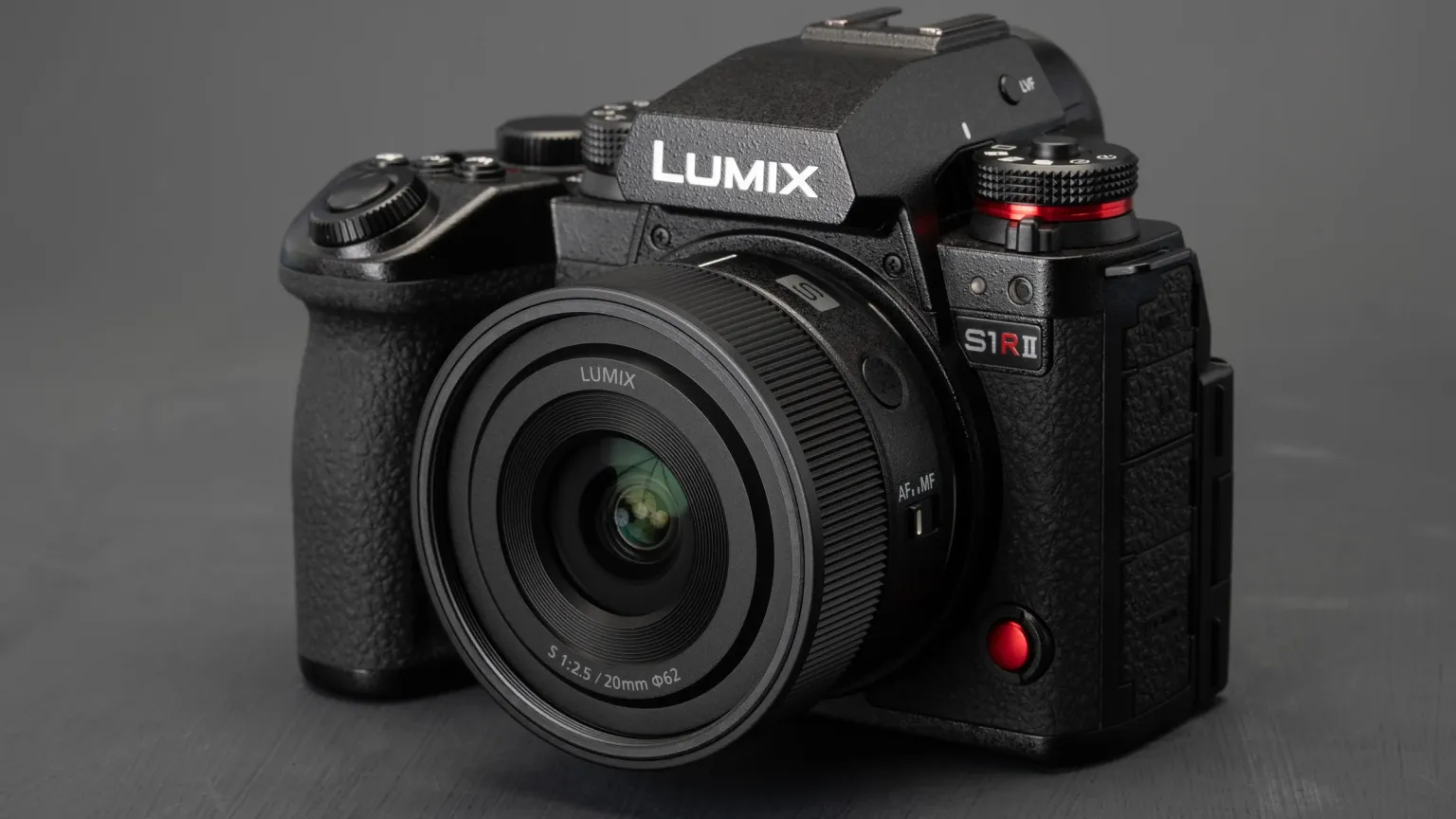 Panasonic Lumix S 20mm F/2.5