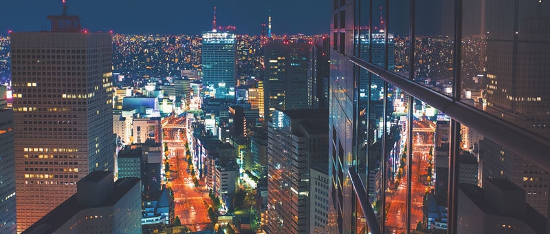 Кадр из проекта At the Conflux – съемка из лобби отеля в Токио. Настройки: F/3.5, 2.5', 35 мм