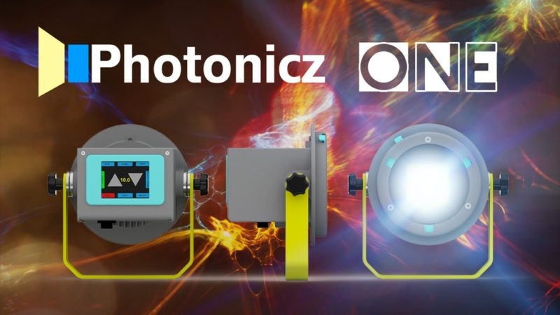 Photonicz One - это светодиодная вспышка с креплением S-mount от Bowens