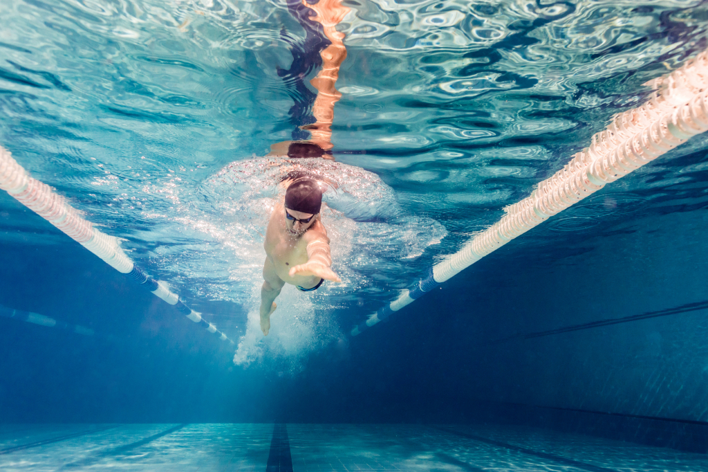 Как сделать профессиональные фотографии пловцов